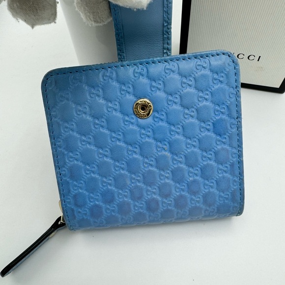 Gucci Micro Guccisima bifold wallet Turqoise! - Picture 13 of 16